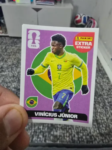 FIGURINHA VINI JR BORDÔ EXTRA STICKER ORIGINAL PANINI