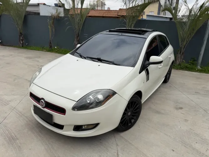 Fiat Bravo Sporting 1.8 Flex 16V 5P 2014