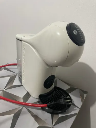 Cafeteira Dolce Gusto Gênio