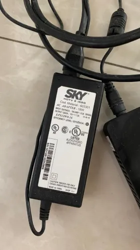 Receptor Sky HDTV Slim + Controle Remoto