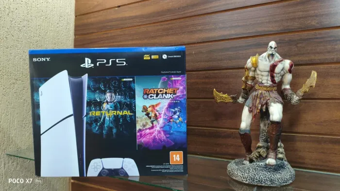 PS5 slim + 200 jogos tops, e avalio trocas