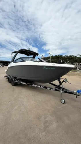Lancha FOCKER 242
