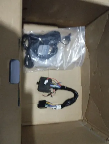 Vende-se um dvd original Fiat Linea e fiat Punto serve nos modelos 2014 e 2015