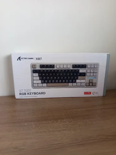 Teclado Mecânico 80% TRI-MODE Attack Shark X87 ( Lacrado )