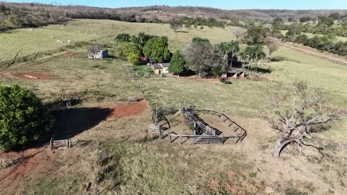 Chácara de 54 Hectares Jaraguari-MS com Rio!!