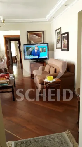 Apartamento a venda ,na travessa da rua Sócrates ,3 quartos sendo 1 suíte .