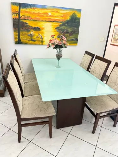 Mesa de jantar 6 cadeiras