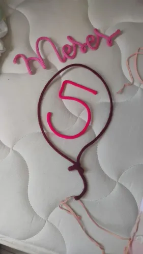 Vendo mês mesário de menina e kit berço 