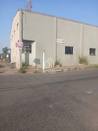 Salão para alugar, 382 m² por R$ 7.500,00/mês - Oficinas - Ponta Grossa/PR