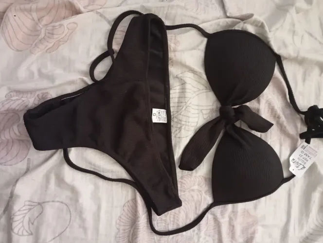 Biquíni preto