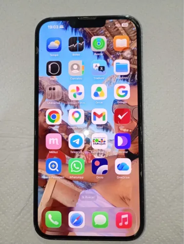 Vendo um iPhone 13 Pro Max (novo)