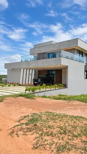 Casa de alto padrão mobiliada com 3 suítes e vista para a represa Riviera de Santa Cristi