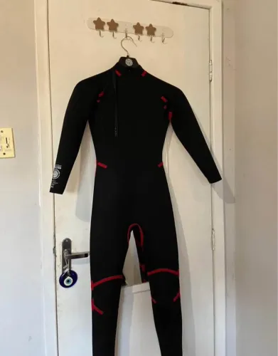 Long Jonh / Neopreme / Roupa de Surf 