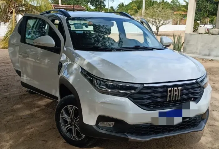 Fiat Strada Volcano 1.3 Flex 8V CD 2021