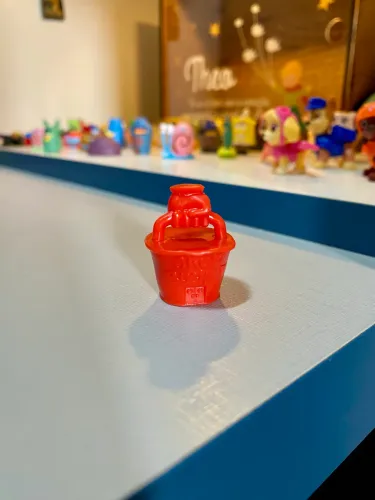 Balde de lixo rosa, Batavinho surpresa, coleção bob esponja 
