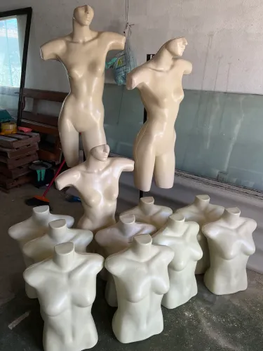Manequim meio e busto