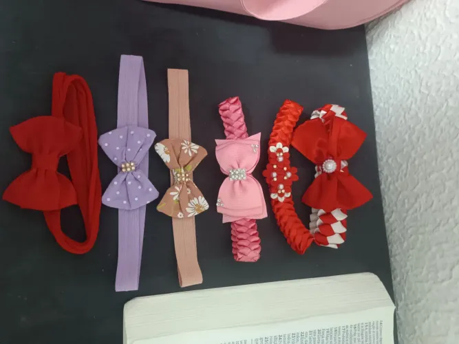 Tiara pra bebê feminina cuida todas novas lindas ? 7,00 reais cada