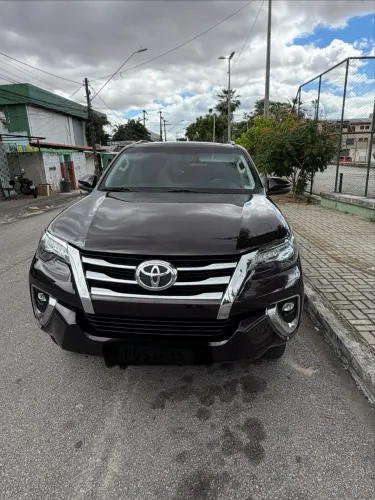 Toyota Hilux SW4 SRX 4X4 2.8 TDI 16V Dies. Aut. 2019