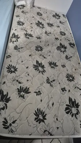  VENDO CAMA DE SOLTEIRO
