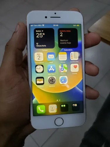 iPhone 8, 64Gb - iCloud Livre e carregador