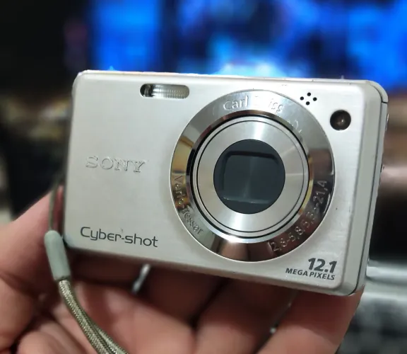 Camera digital Sony cybershot w210
