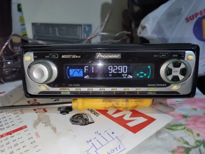 Radio pioneer deh 5450mp com Bluetooth. 