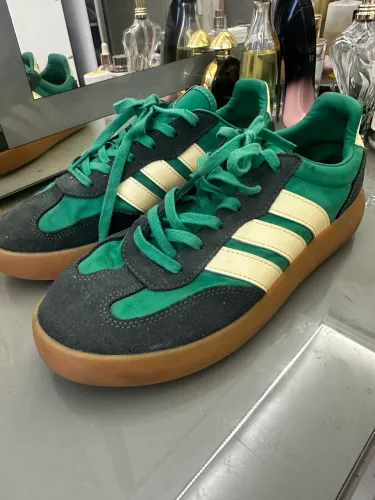 Tênis adidas originals 39