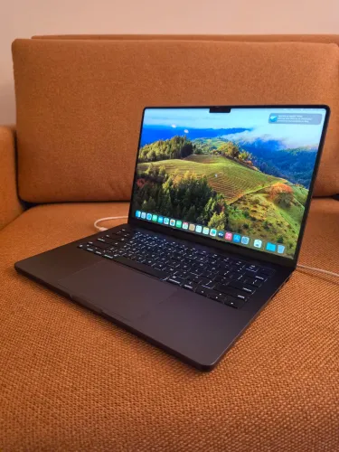 MacBook M3 Pro 18 RAM 512 SSD Com Caixa
