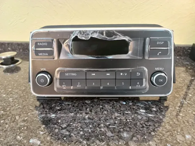 Rádio Original Nissan Kicks