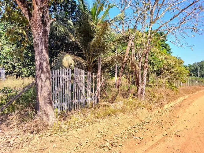 Área de 8.576 m² de frente para a Av. Rio madeira