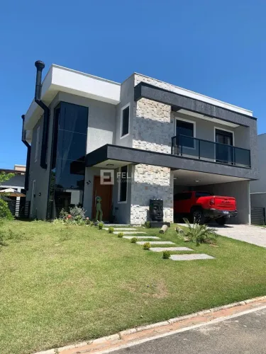 Casa em Condomínio - Florianópolis