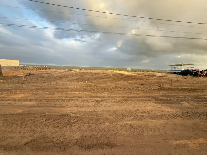 Terreno beira mar em ponta de Pedras!!!