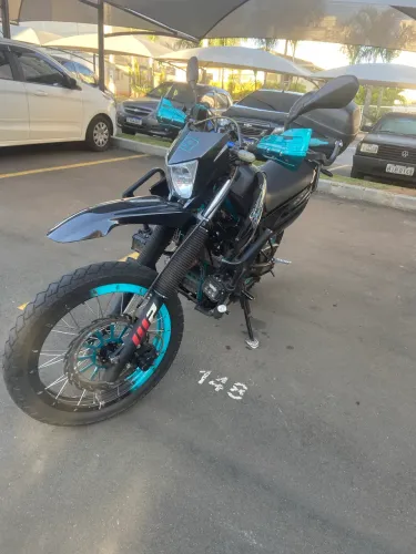 Yamaha XTZ Lander 250 - Acima da média
