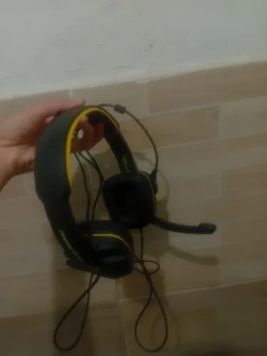 Fone de ouvido novo gamer