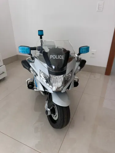 Moto Elétrica Infantil Polícia BMW R 1200RT 12V - Completa com Luz e Som