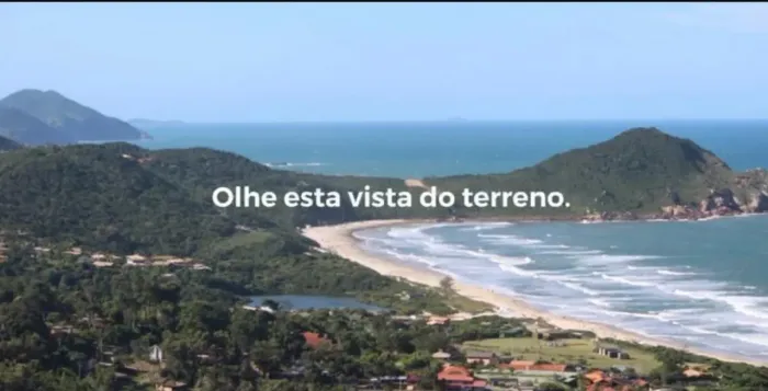 Terreno alto padrão a venda na Praia do Rosa com vista para o mar