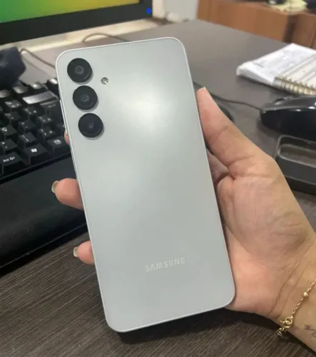 Samsung A16 com nota fiscal vendo/troco