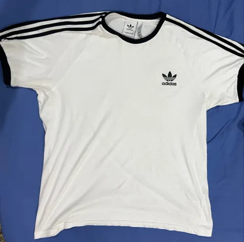 Camisa Adidas Originals