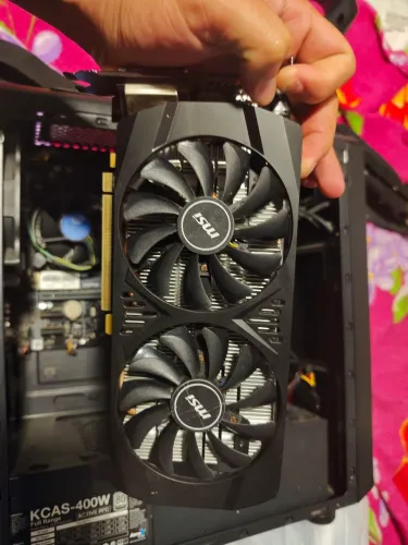 Placa de Vídeo RX 570 8GB