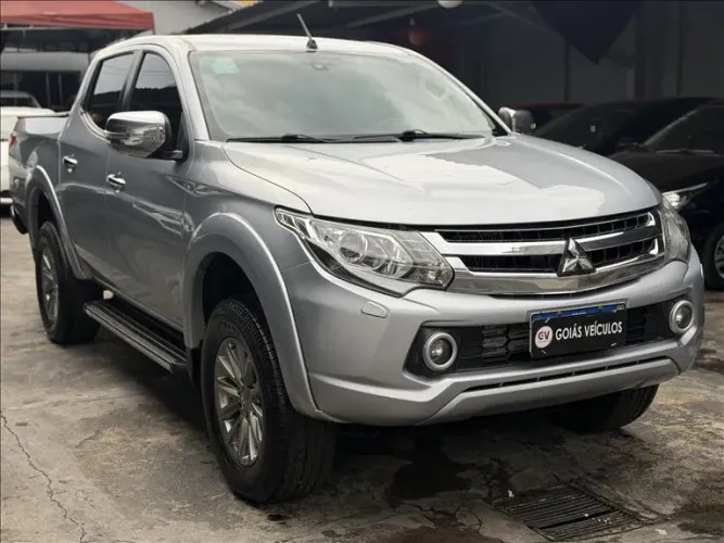 Mitsubishi L200 Triton S. HPE FTP 2.4 CD Dies. Aut. 2019