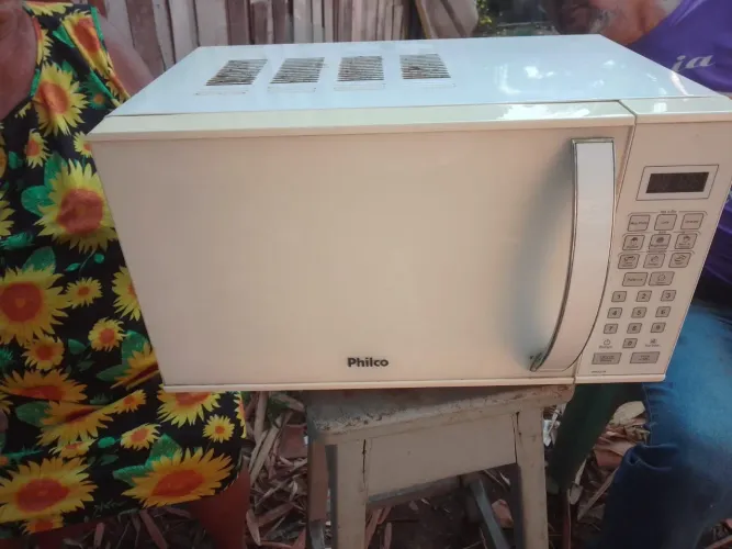 Microondas Philco 21L 