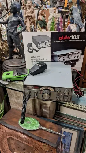 Radio transceptor Americano Alda item de colecionador