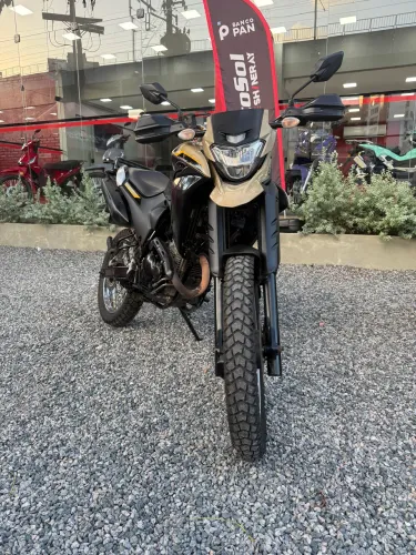 LANDER 250 conservada! 