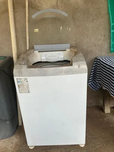 Máquina de lavar Brastemp ative 11 kg com defeito 