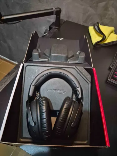 Headset Gamer HyperX Cloud III Wireless