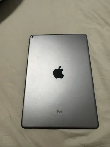 iPad Air 3 - 256GB - Cinza Espacial