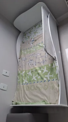 Mini-Cama infantil branca com colchão Ortobom D33