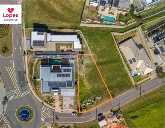 Terreno / Lote a Venda no Condomínio Campo de Toscana em Vinhedo/SP