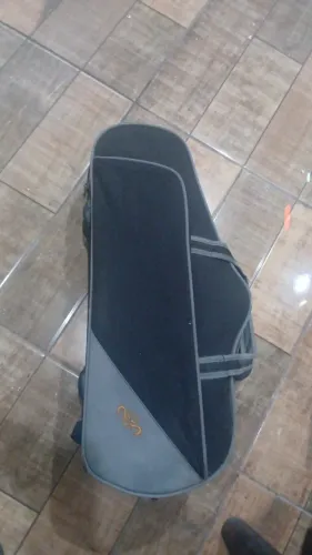 CASE SAX ALTO EM ÓTIMO ESTADO