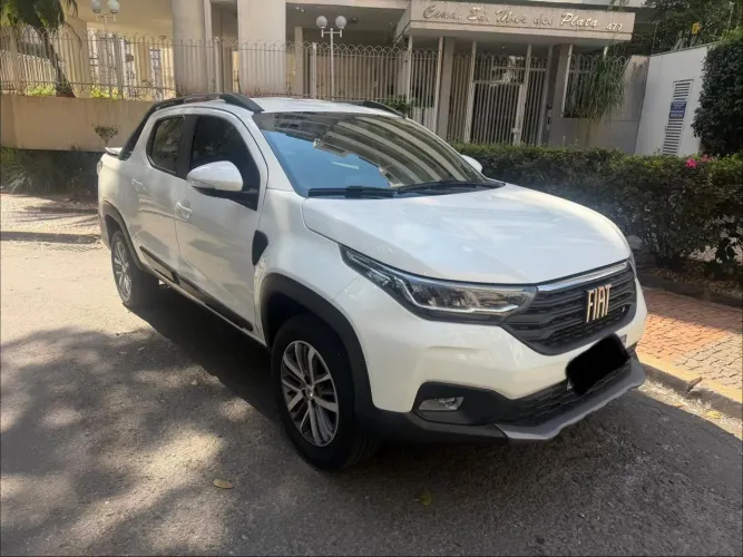 Fiat Strada Volcano 1.3 Flex 8V CD 2023